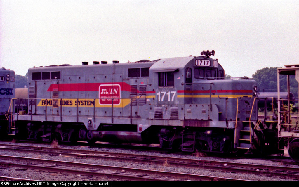 CSX 1717